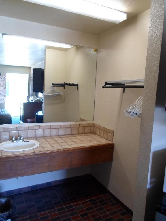 Budget Inn Морган-Гілл Номер фото